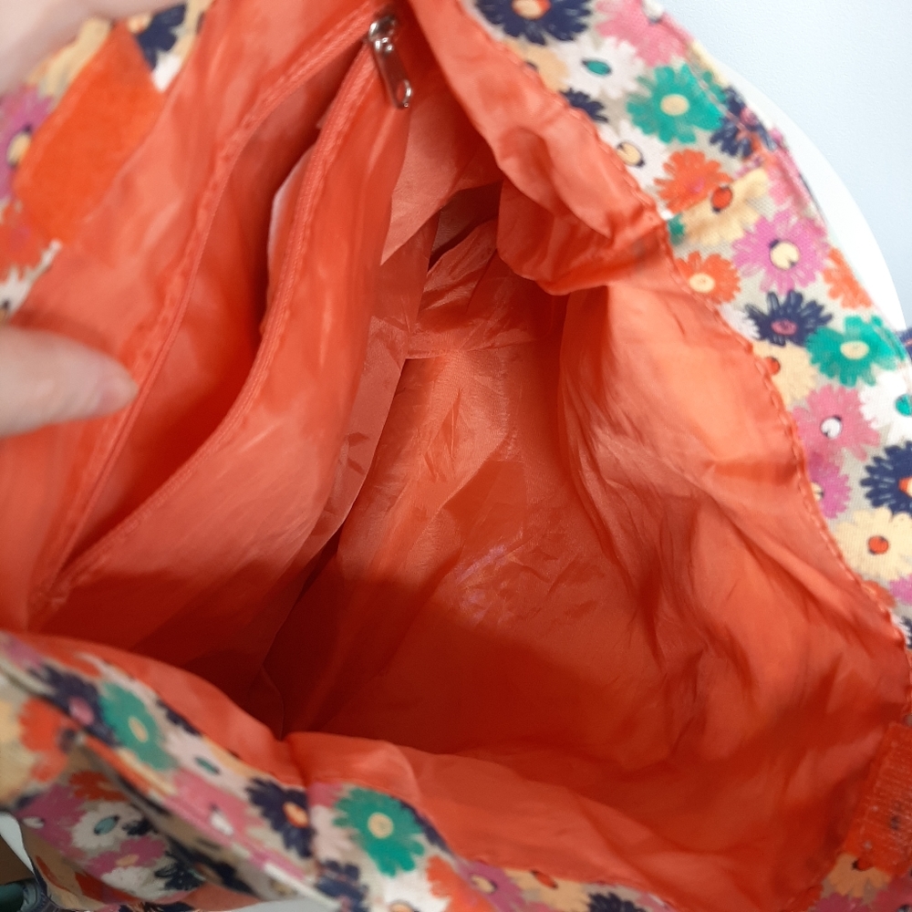 Floral Tote - Picture 3 of 4